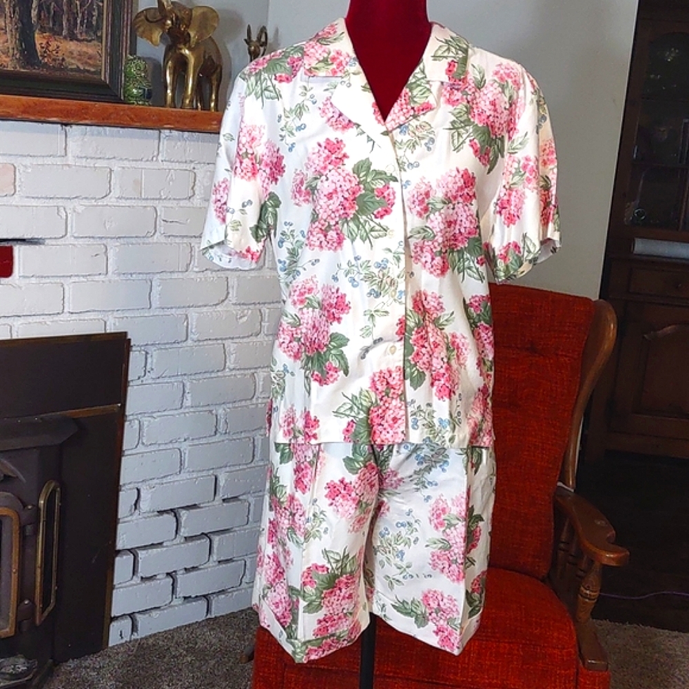Floral Shirt Short Set Vintage Tapestry Designs Hydrangea Berries